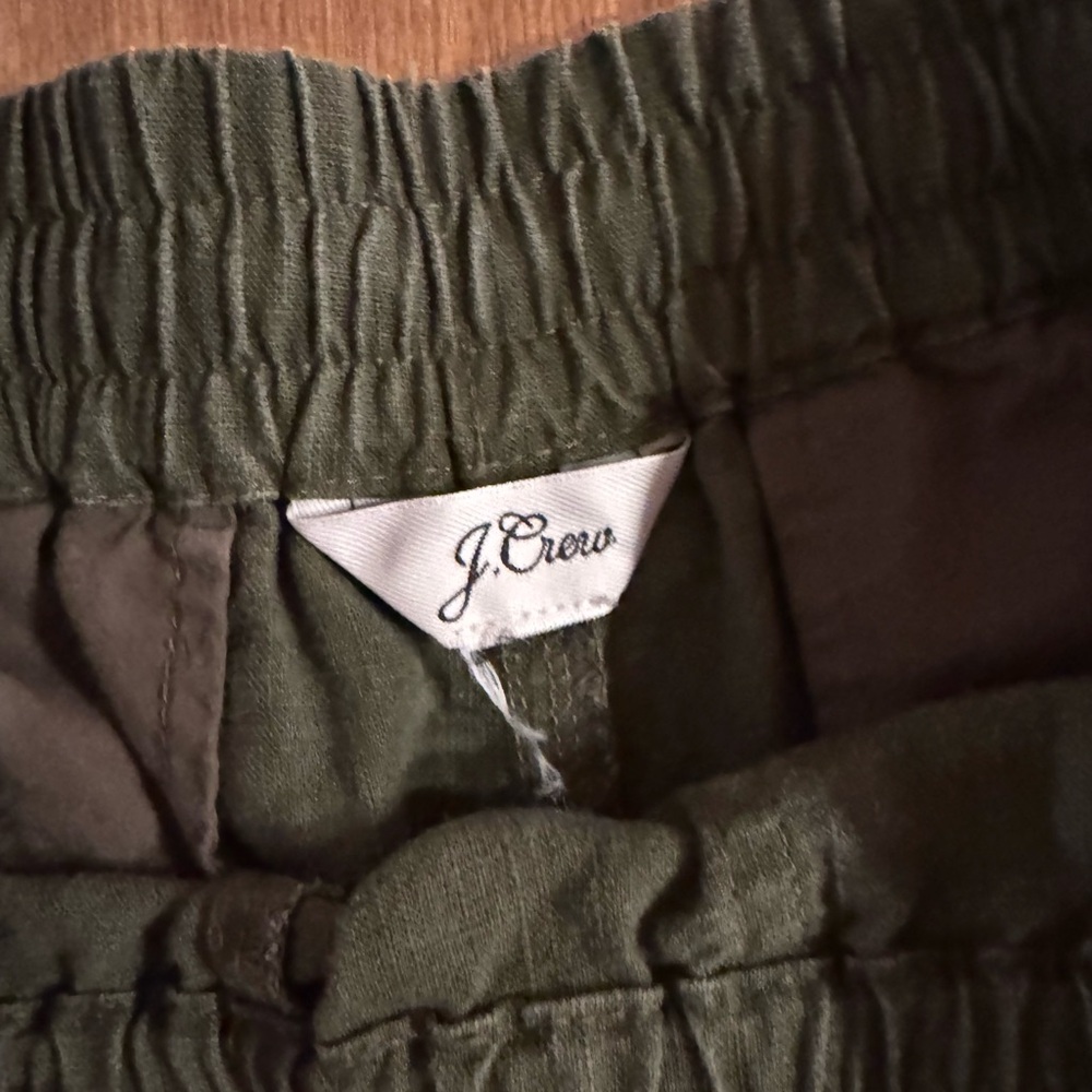 Women’s J. crew linen shorts, Bundle of 4 ,
Size Small - Picture 7 of 12
